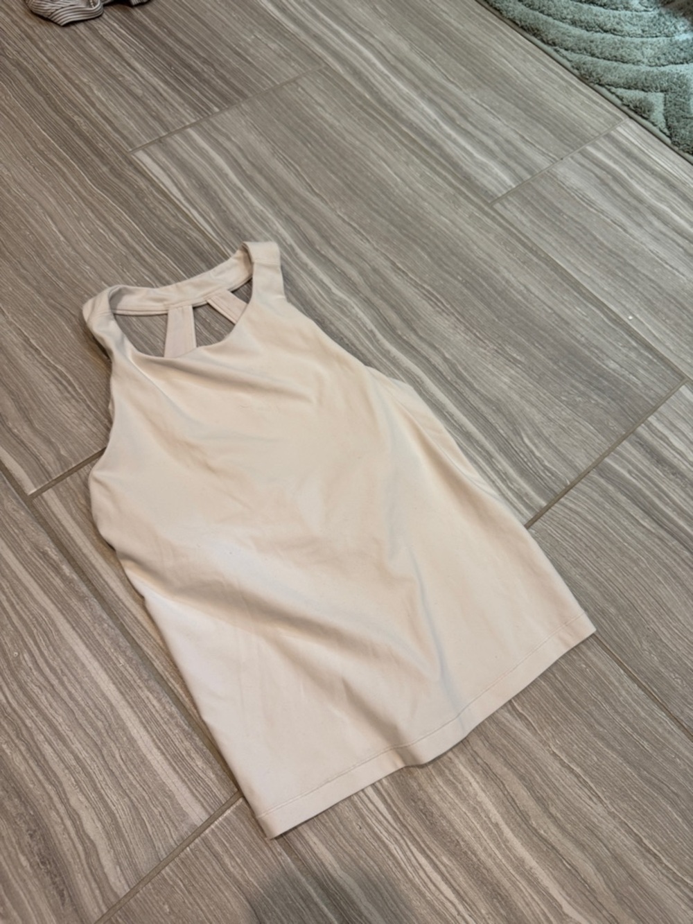 Women’s Athleta Top Bundle - Picture 4 of 13